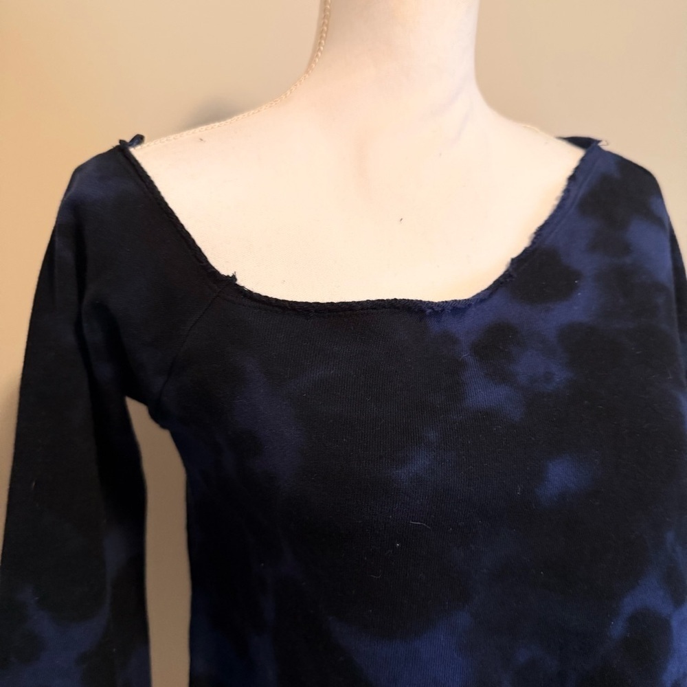 NWT Revolve 525 off the shoulder tie dye women's sweater oversized size xs - Picture 2 of 7